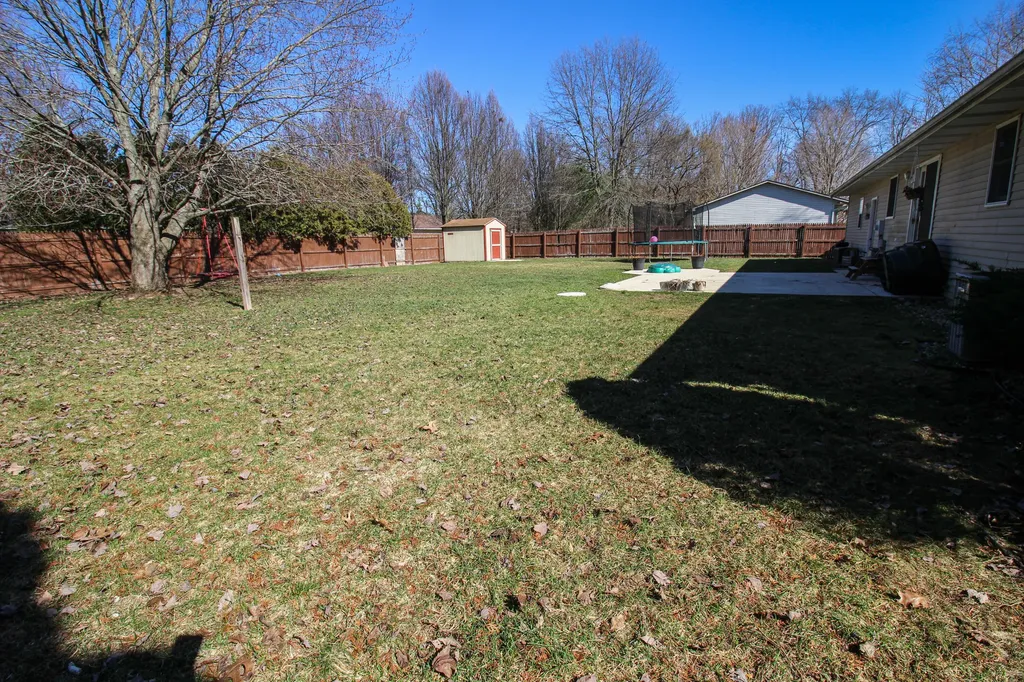 17064 Hawk Court Lockport Township MI 49093