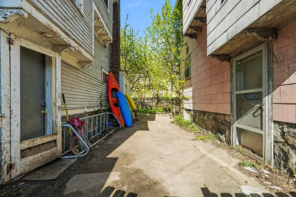 536 S Rose Street Kalamazoo City MI 49007