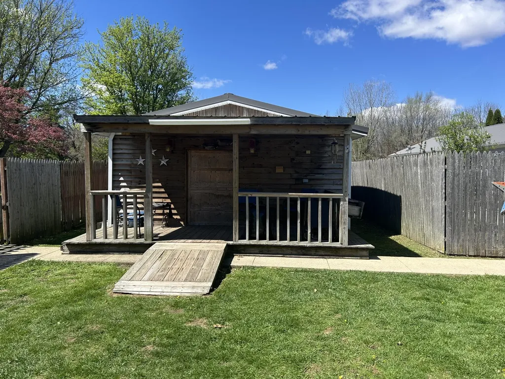 33291 Maryann Drive Colon Township MI 49040