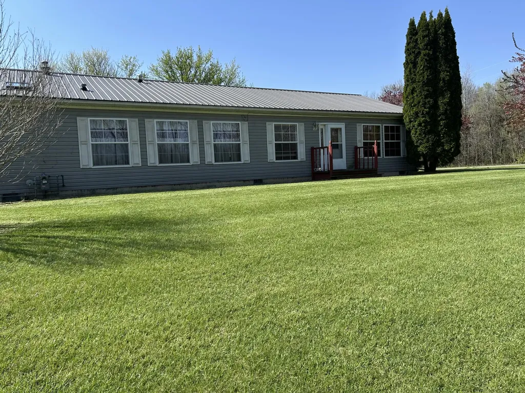 33291 Maryann Drive Colon Township MI 49040