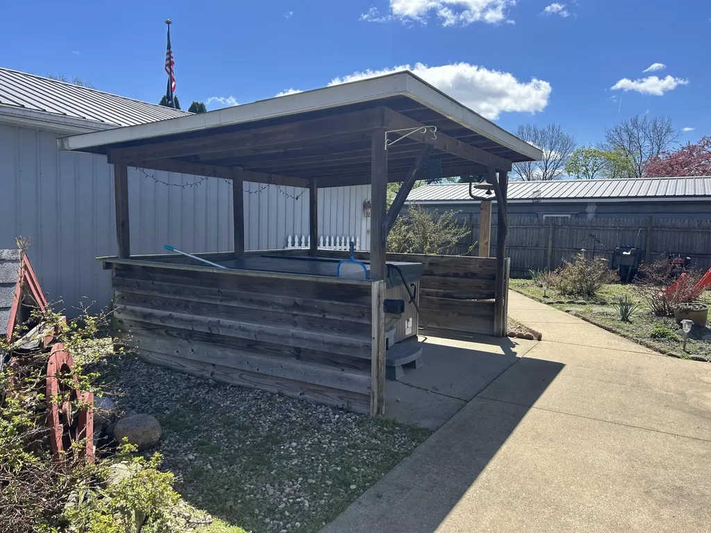 33291 Maryann Drive Colon Township MI 49040