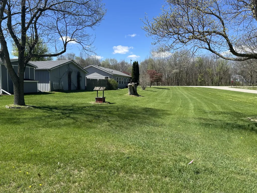 33291 Maryann Drive Colon Township MI 49040