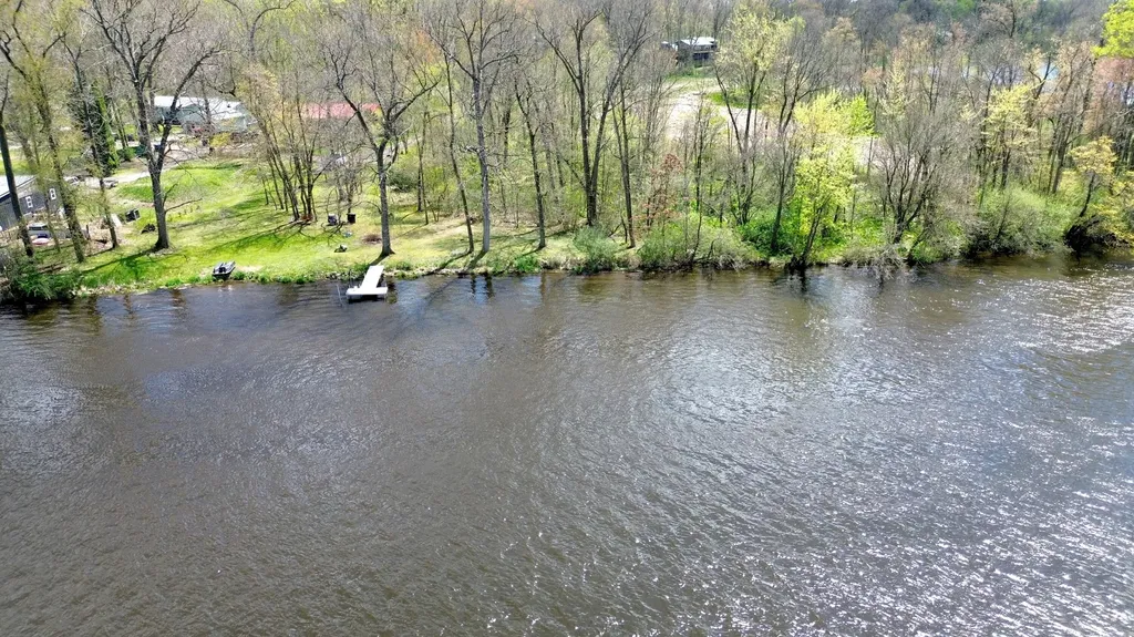 12192 Riverside Drive Constantine Township MI 49099
