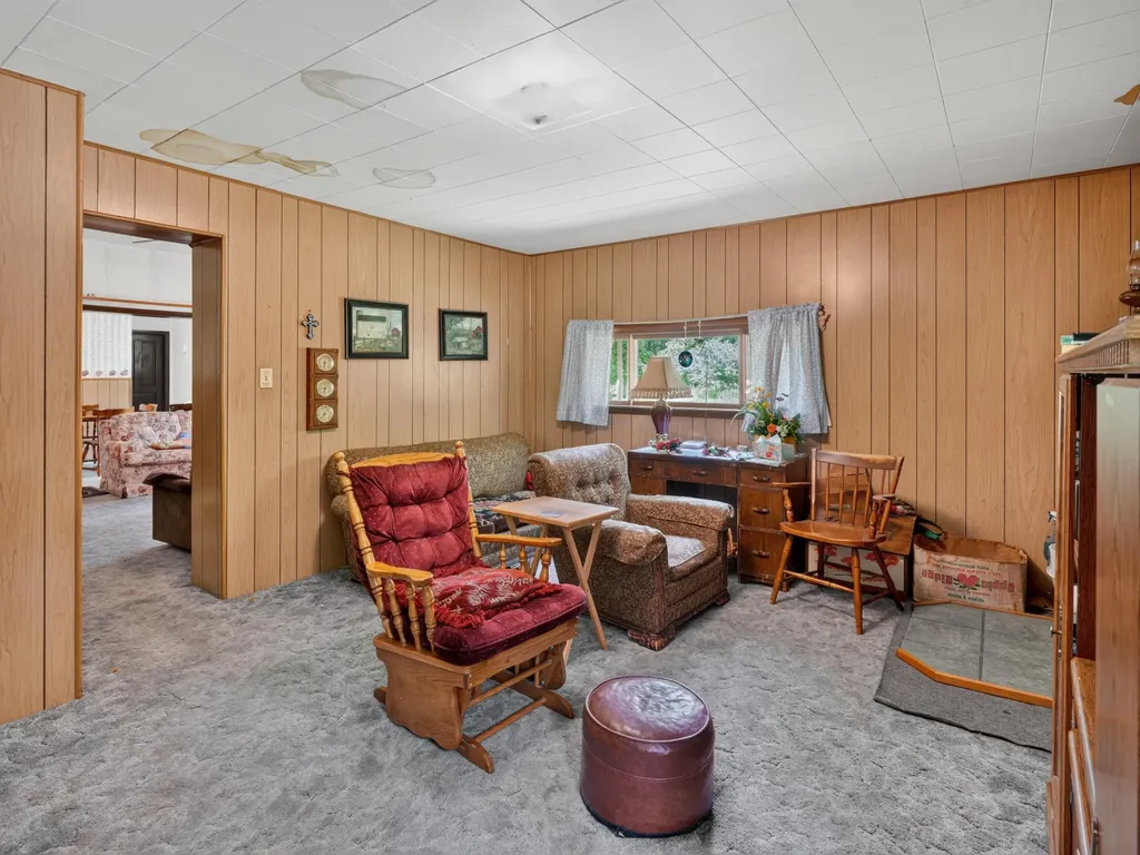 6182 Hamilton Road Hamilton Township MI 48625