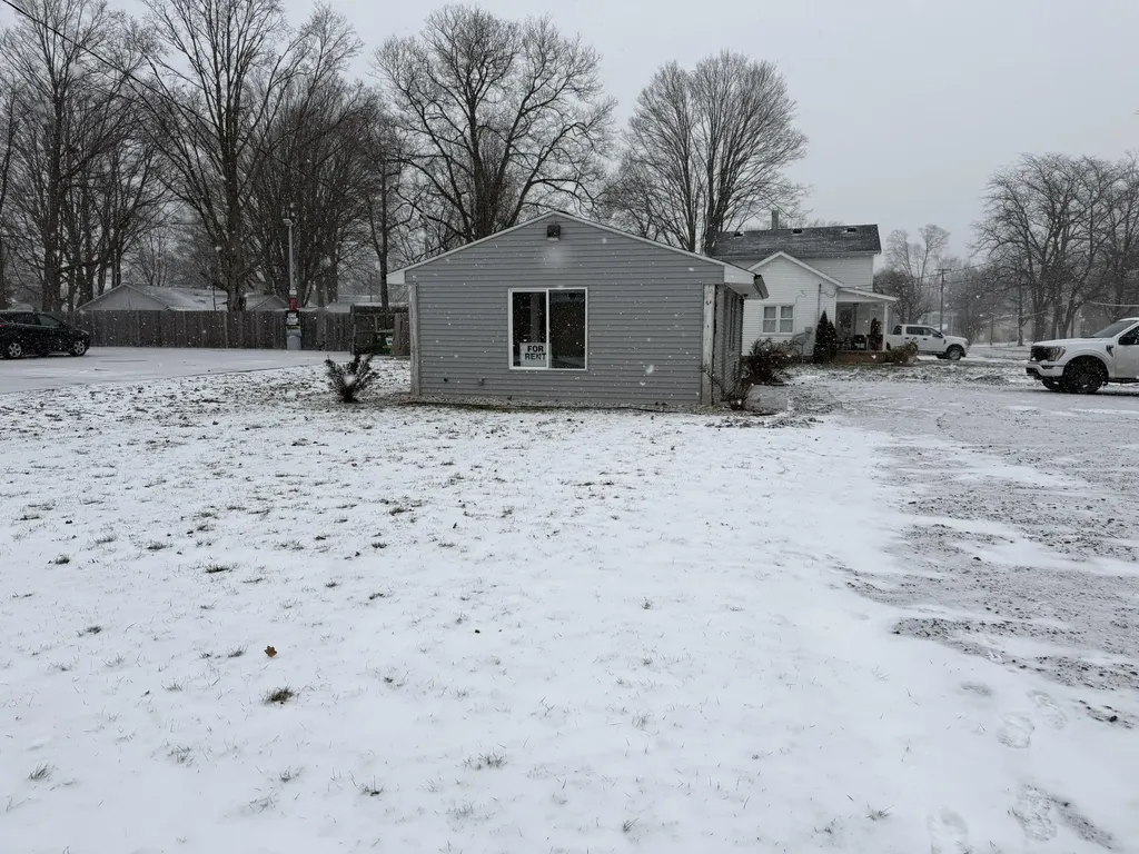 102 N Lincoln Avenue Three Rivers City MI 49093