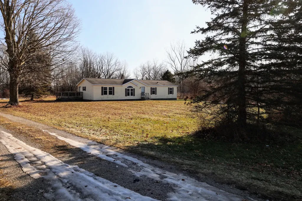 1767 Flanders Road Eaton Township MI 48813