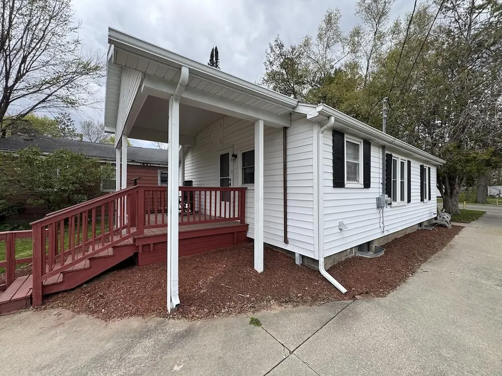 190 E Spruce Street Frost Township MI 48625