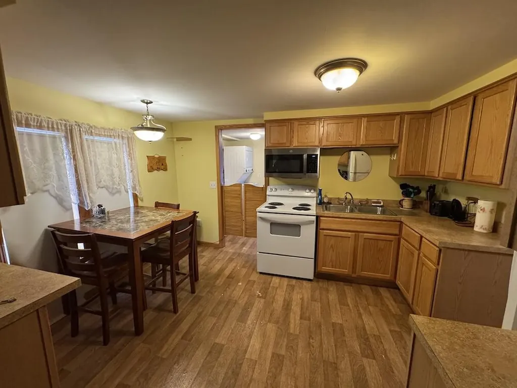 190 E Spruce Street Frost Township MI 48625