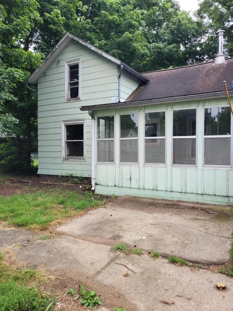 305 E Adams Street Homer Village MI 49245