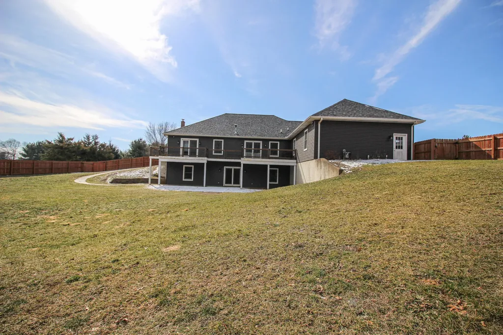 17700 Brad Lane Lockport Township MI 49093