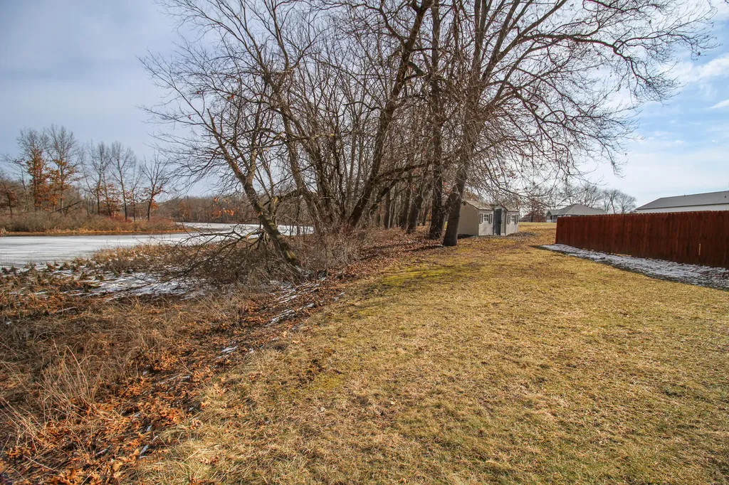 17700 Brad Lane Lockport Township MI 49093