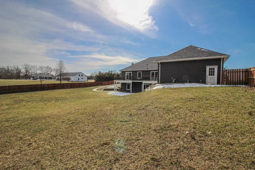 17700 Brad Lane Lockport Township MI 49093