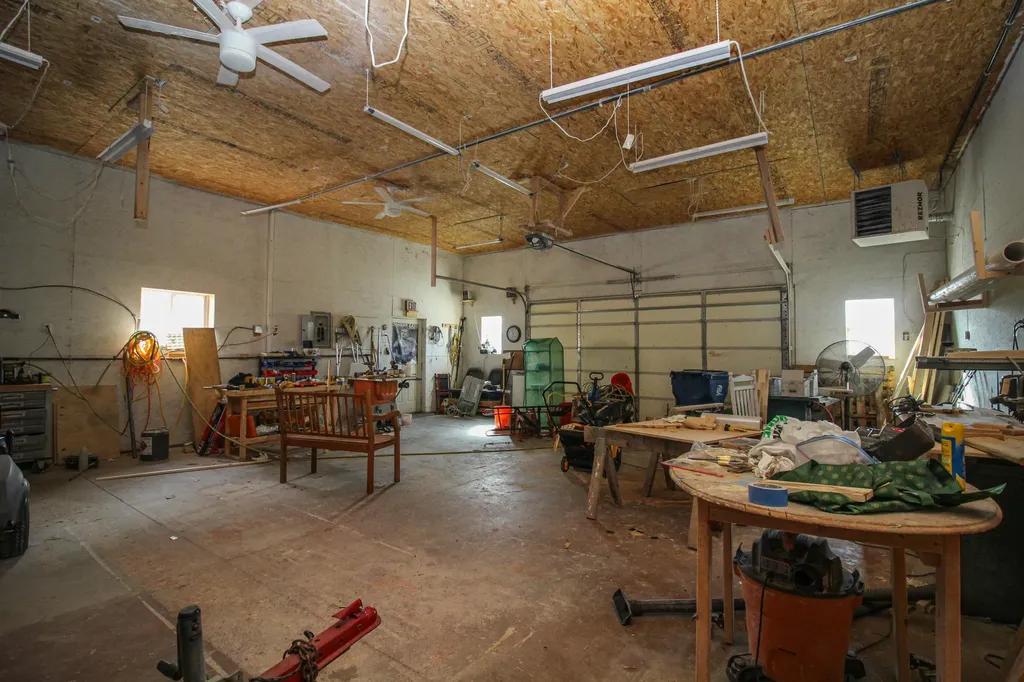 17700 Brad Lane Lockport Township MI 49093