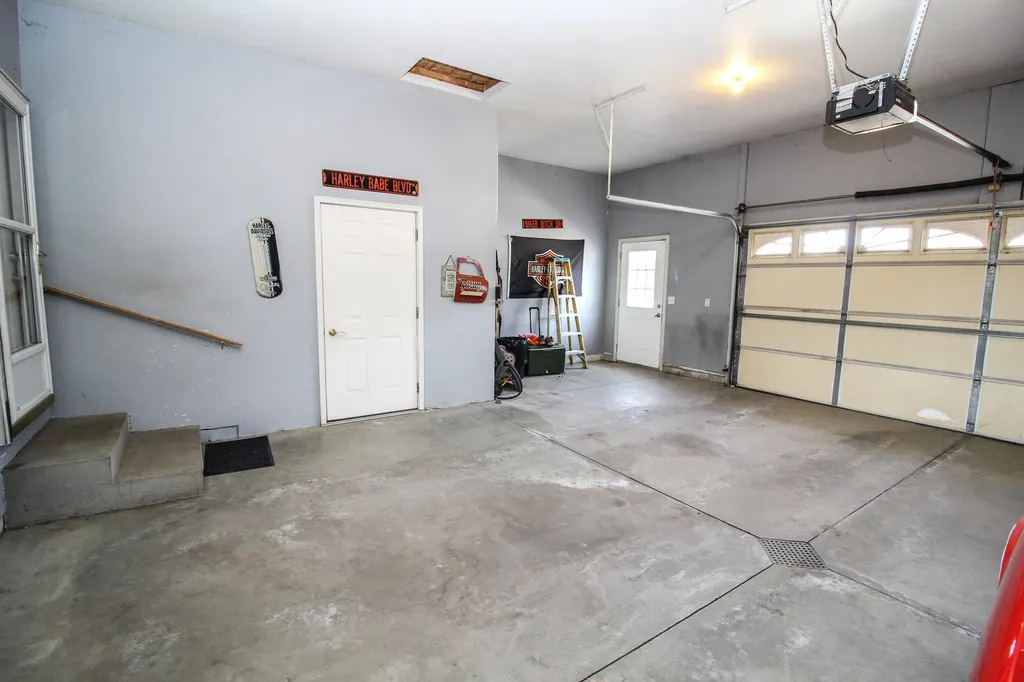 17700 Brad Lane Lockport Township MI 49093