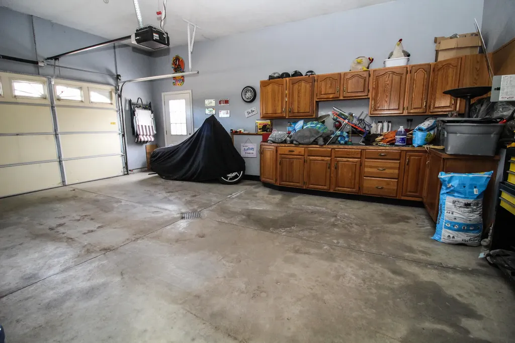 17700 Brad Lane Lockport Township MI 49093