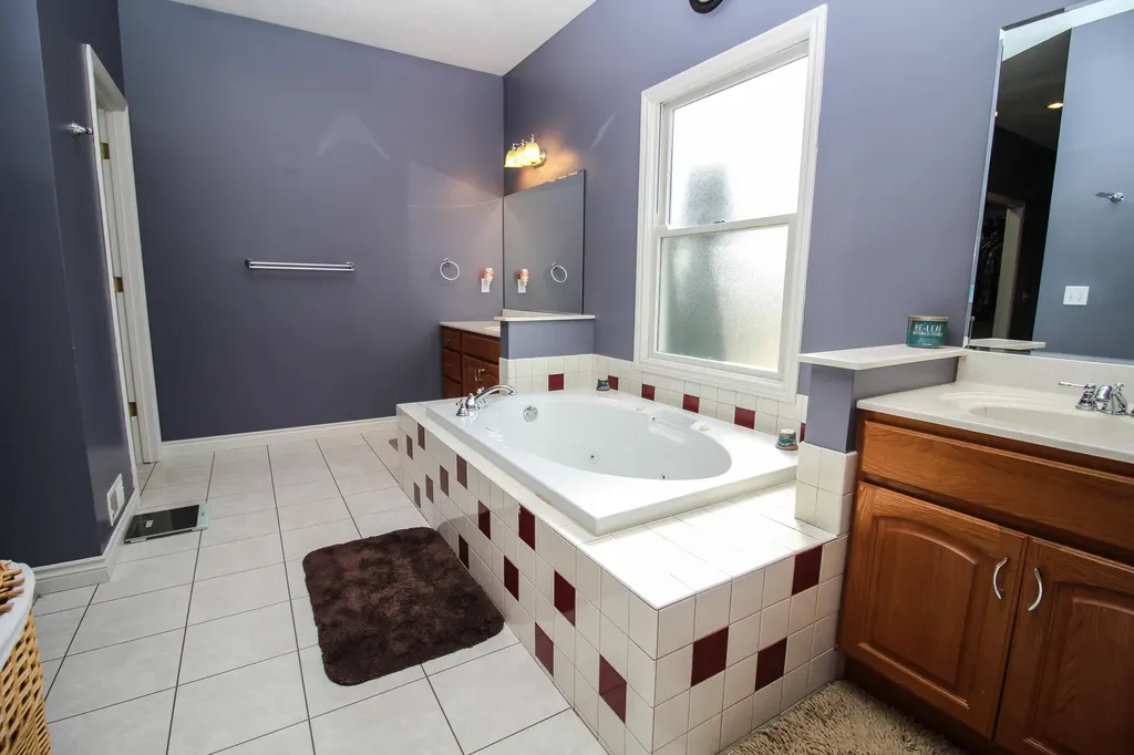 17700 Brad Lane Lockport Township MI 49093
