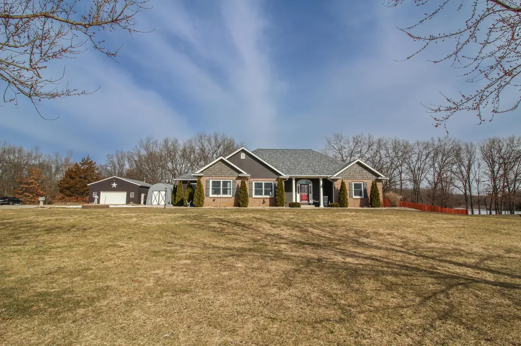 17700 Brad Lane Lockport Township MI 49093