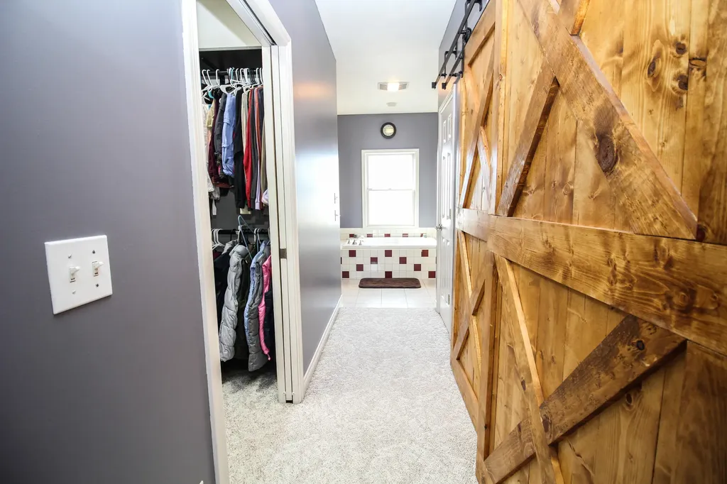 17700 Brad Lane Lockport Township MI 49093