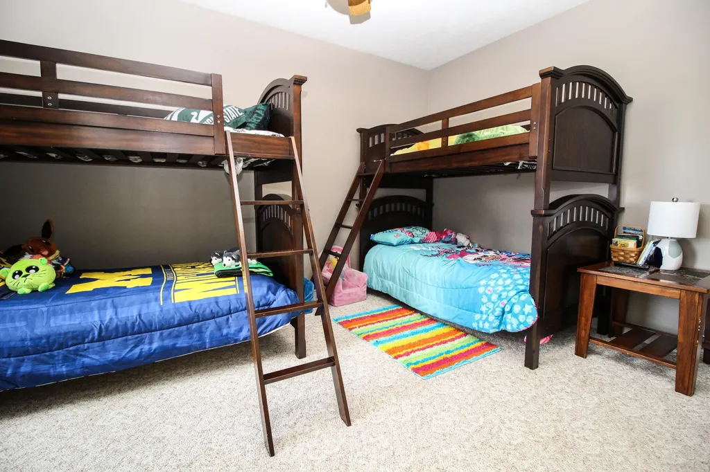 17700 Brad Lane Lockport Township MI 49093