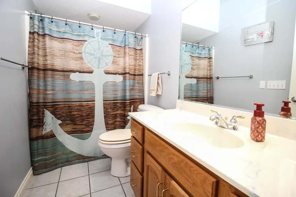 17700 Brad Lane Lockport Township MI 49093