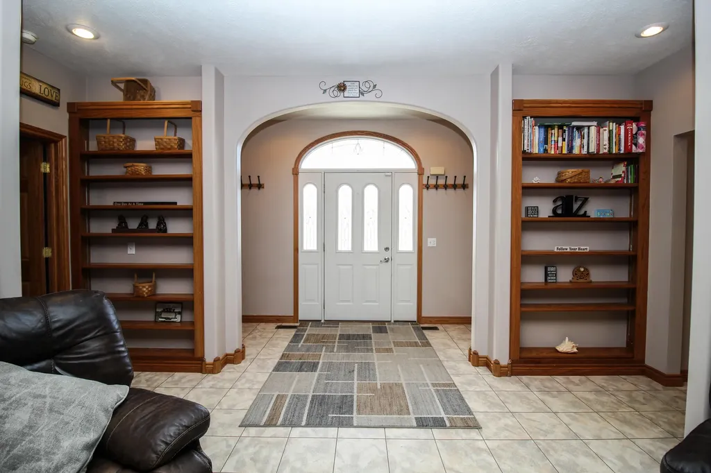 17700 Brad Lane Lockport Township MI 49093