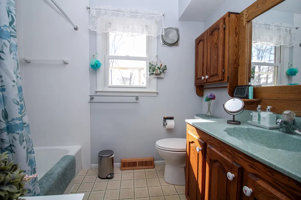 8077 W Q Avenue Texas Charter Township MI 49009