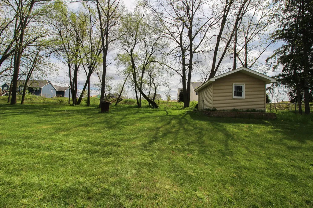 8077 W Q Avenue Texas Charter Township MI 49009