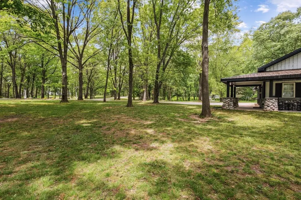 20331 Blairs View Drive White Pigeon Township MI 49099