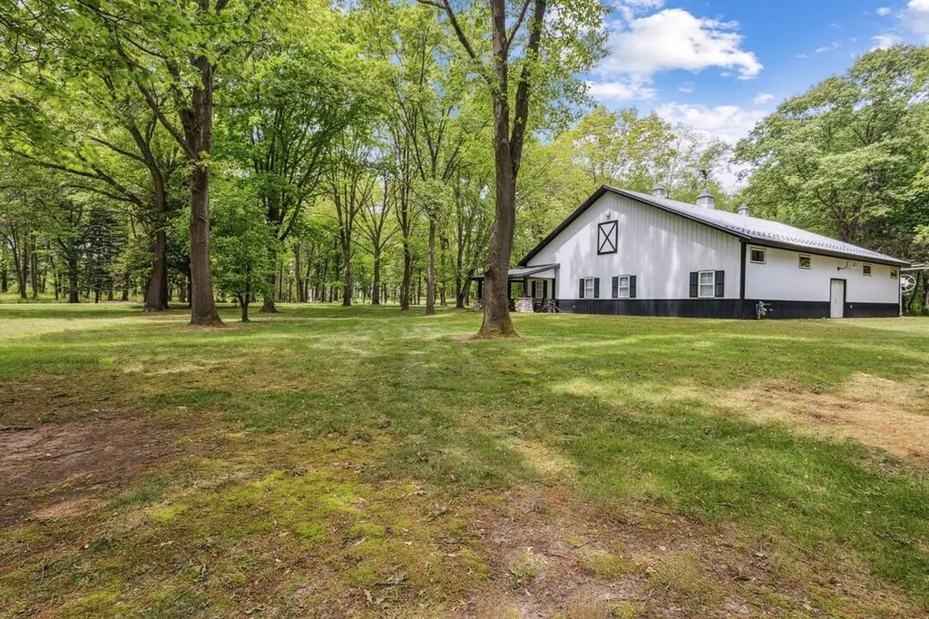 20331 Blairs View Drive White Pigeon Township MI 49099