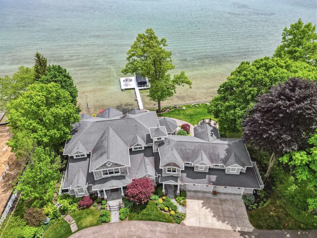 20331 Blairs View Drive White Pigeon Township MI 49099