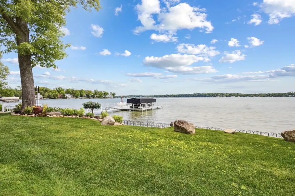 20331 Blairs View Drive White Pigeon Township MI 49099