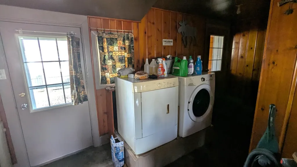 407 Barry Street Colon Village MI 49040
