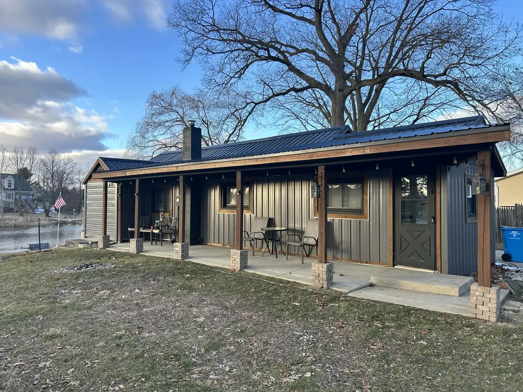 31908 Decker Road Colon Township MI 49040
