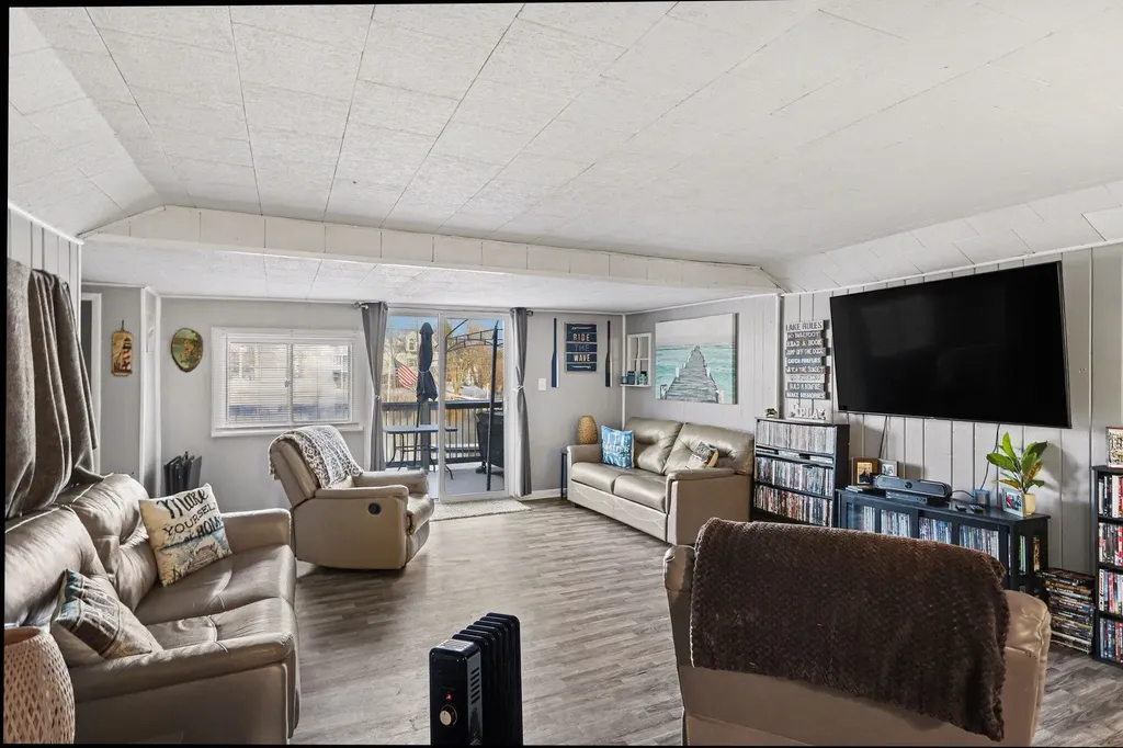 31908 Decker Road Colon Township MI 49040