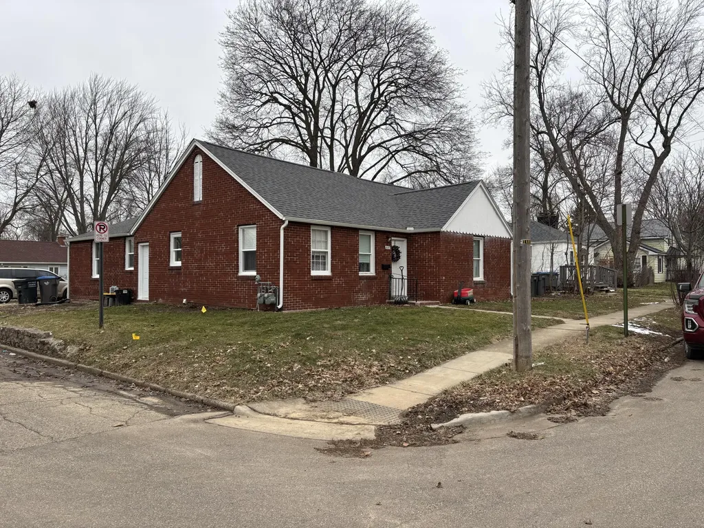 805 Michigan Avenue Sturgis City MI 49091