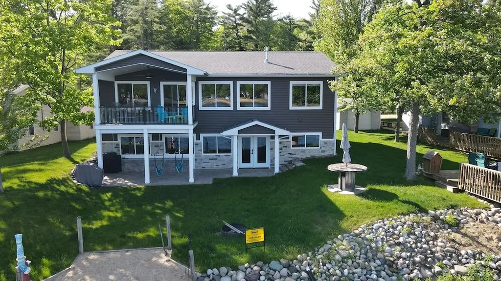 3382 Pinecrest Drive Secord Township MI 48624