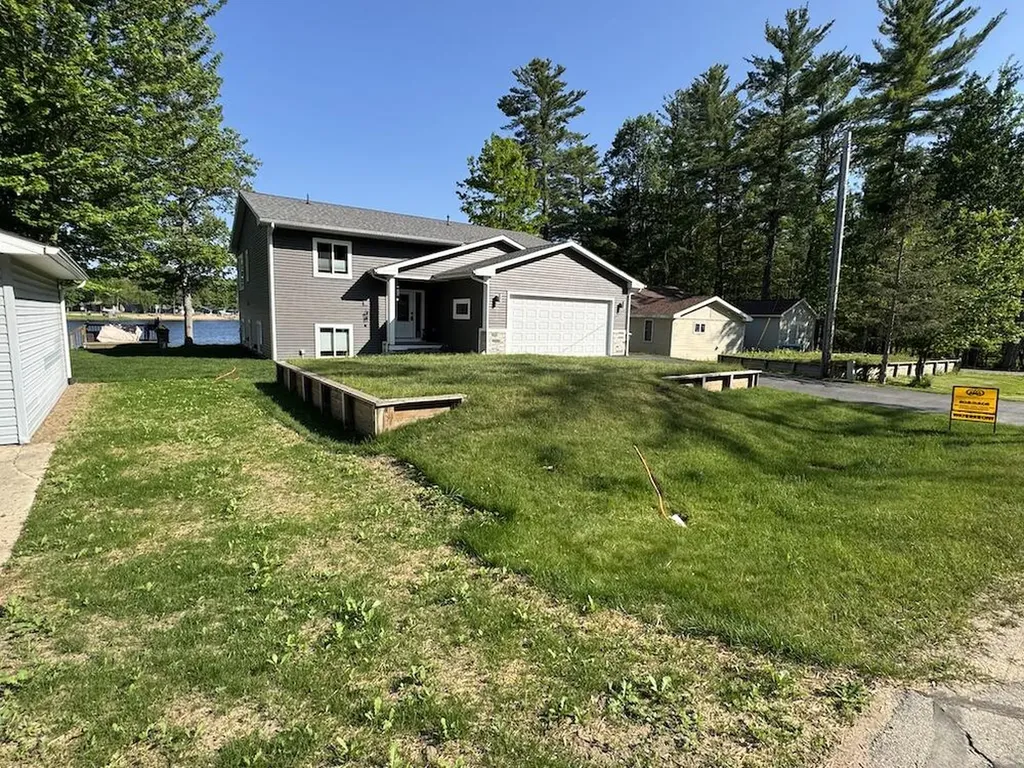 3382 Pinecrest Drive Secord Township MI 48624