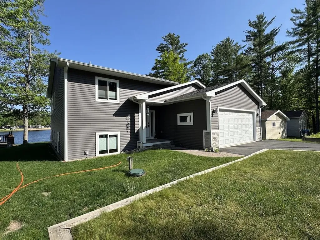 3382 Pinecrest Drive Secord Township MI 48624