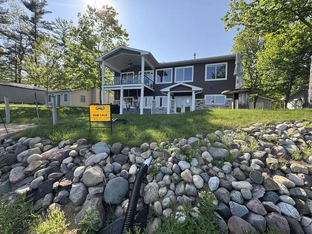 3382 Pinecrest Drive Secord Township MI 48624