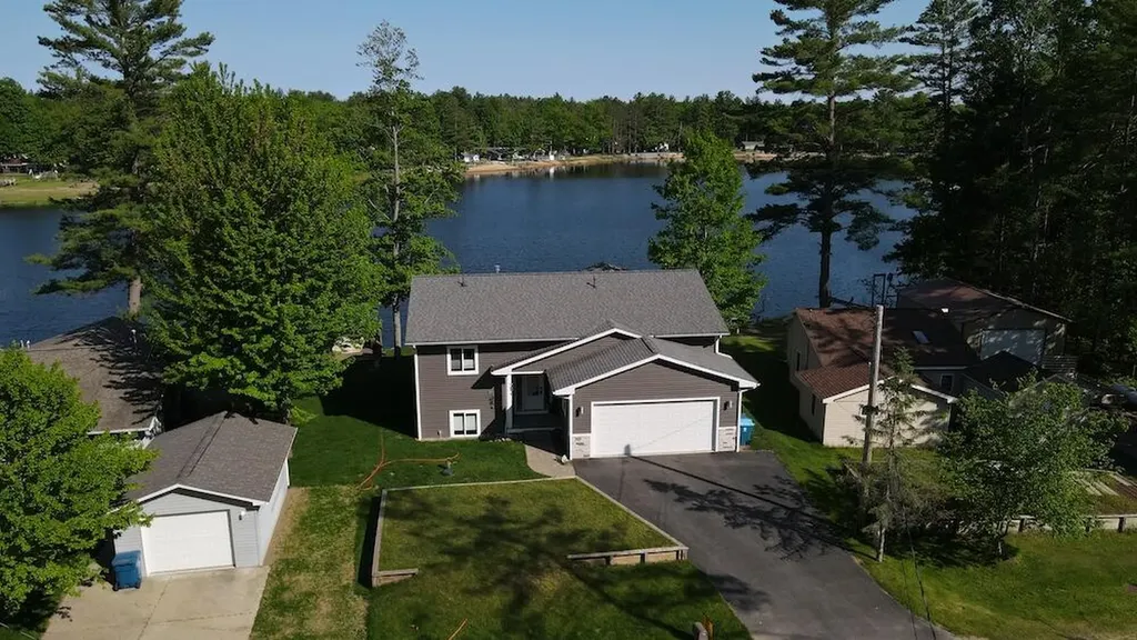 3382 Pinecrest Drive Secord Township MI 48624
