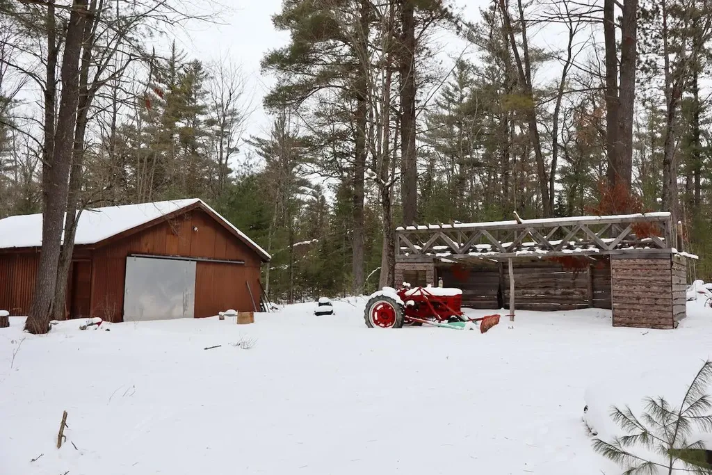 4440 W Cherry Creek Road Greenwood Township MI 49756