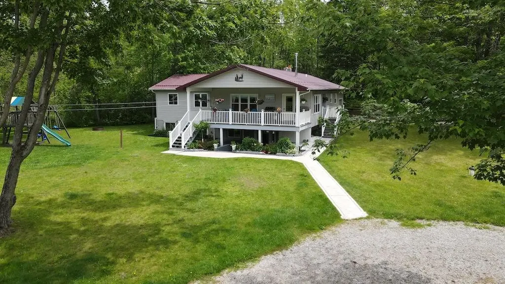 1692 N Galbraith Road Elmer Township MI 48647
