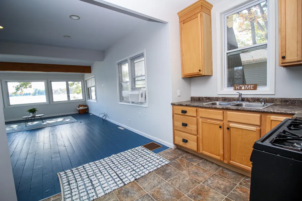 58463 Loop Road Fabius Township MI 49093