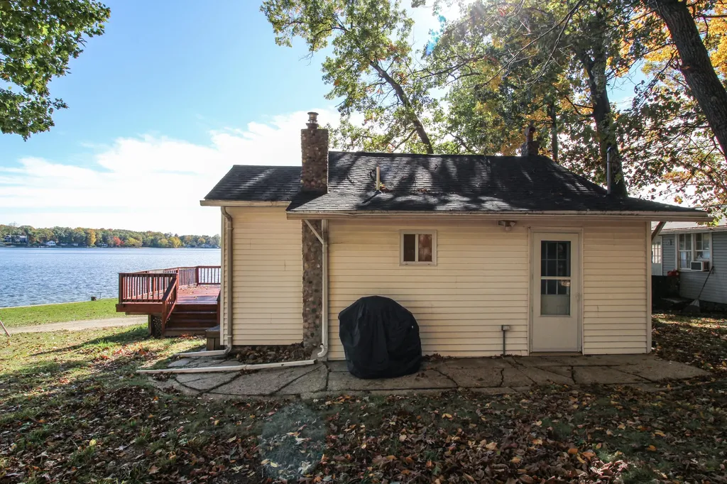 58463 Loop Road Fabius Township MI 49093
