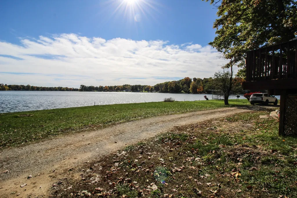 58463 Loop Road Fabius Township MI 49093