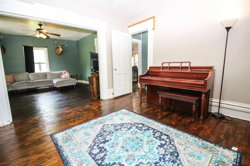 335 E Burr Oak Street Centreville Village MI 49032