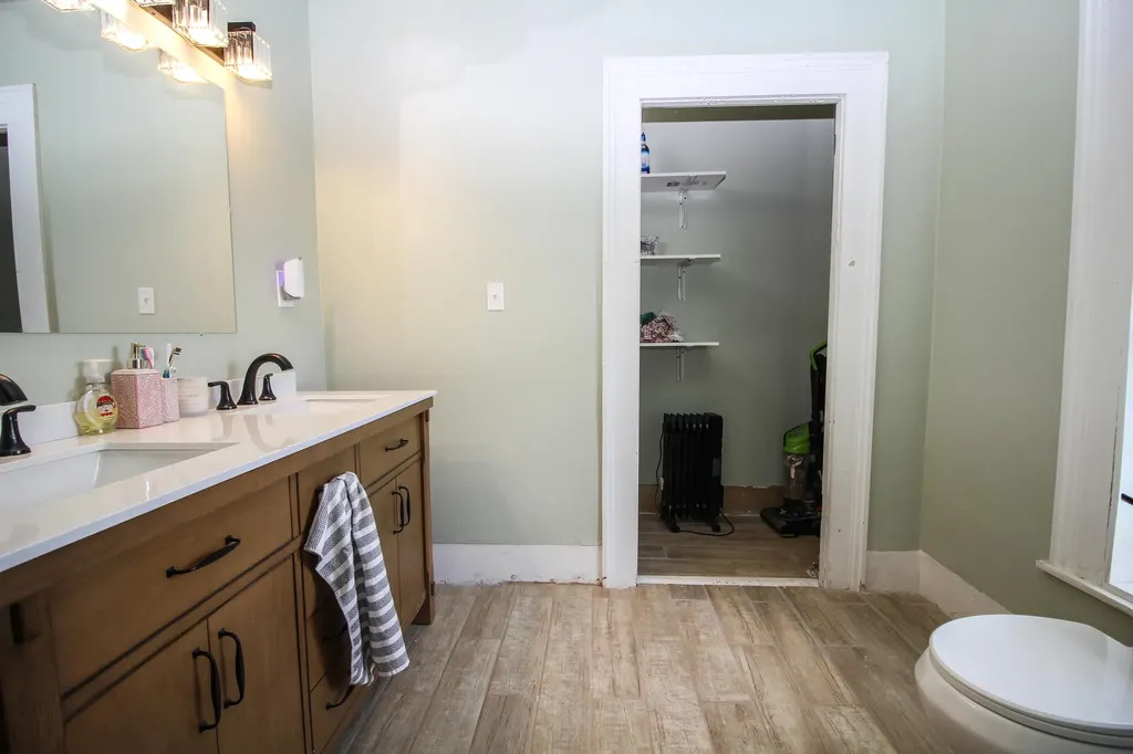 335 E Burr Oak Street Centreville Village MI 49032