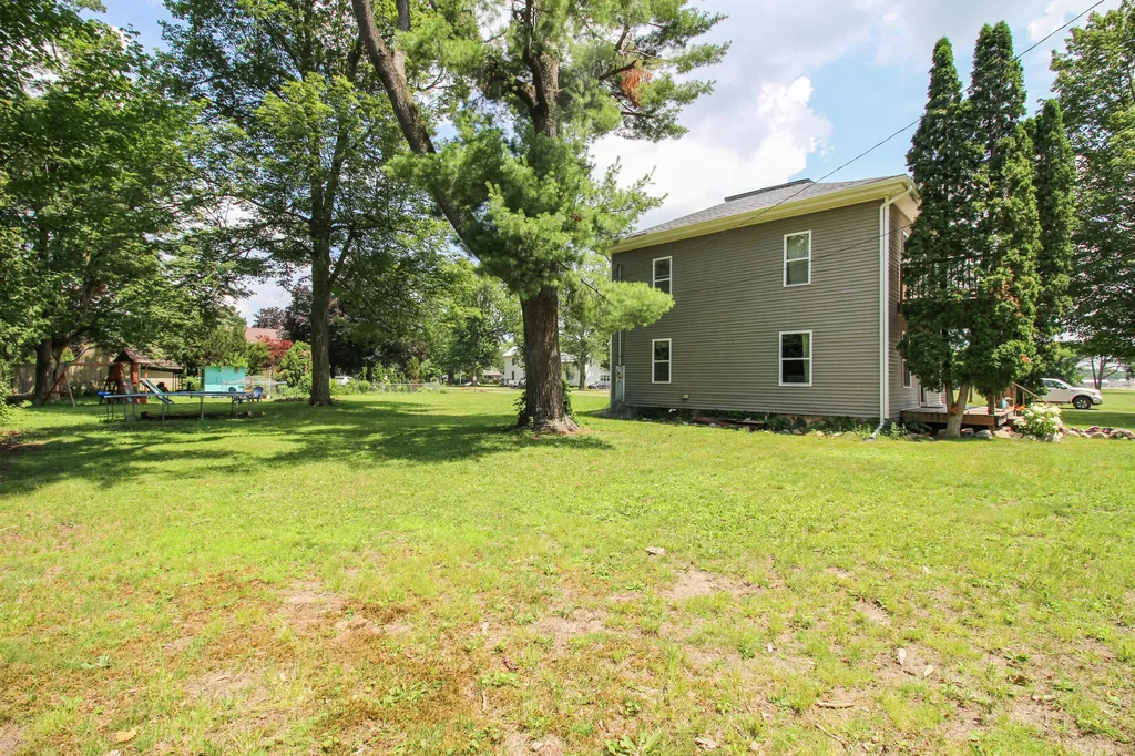 335 E Burr Oak Street Centreville Village MI 49032