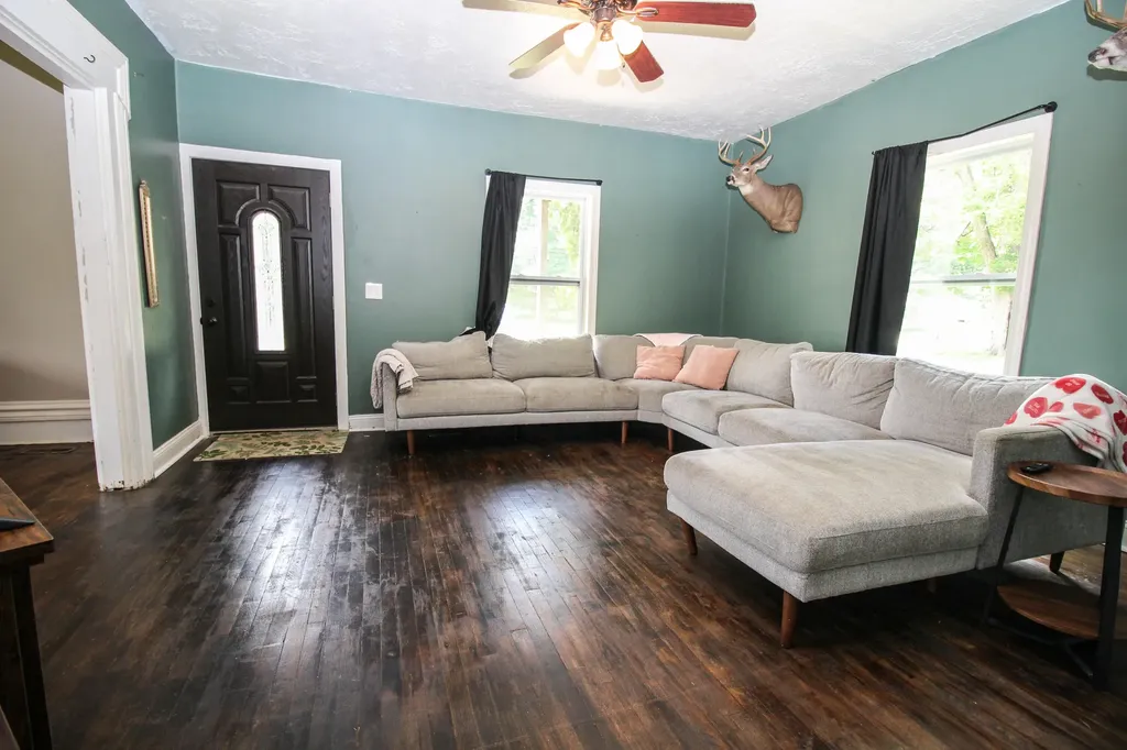 335 E Burr Oak Street Centreville Village MI 49032