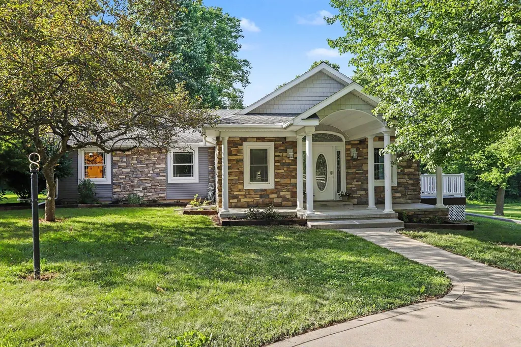 57530 Cool Water Lane Colon Township MI 49040